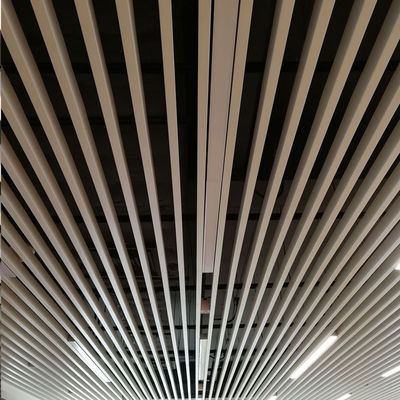 50x100mm অ্যালুমিনিয়াম মেটাল সিলিং সাসপেন্ডেড ইউ আকৃতির অ্যাকোস্টিক সিলিং সিস্টেম