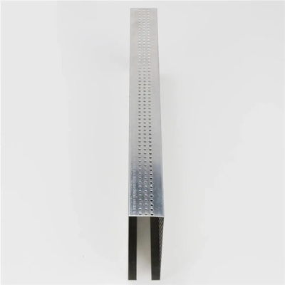 40x80mm অ্যালুমিনিয়াম মেটাল সিলিং ইউ শেপ অ্যাকোস্টিক সিলিং ব্যাফেল