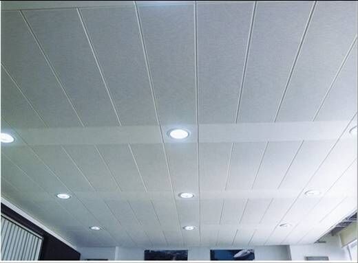 সাসপেন্ডেড সিলিং অ্যাক্সেসরিজ মিল ফিনিশড হুক অন জে টাইপ ড্রপ সিলিং বার